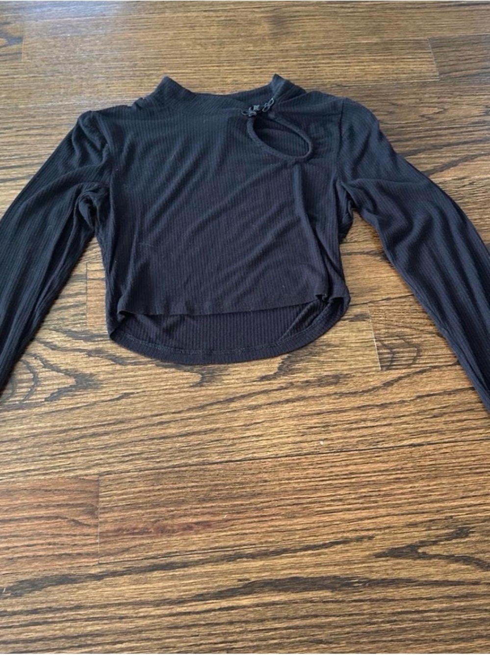 Forever 21 Black Ribbed Long-Sleeve Crop Top with Keyhole